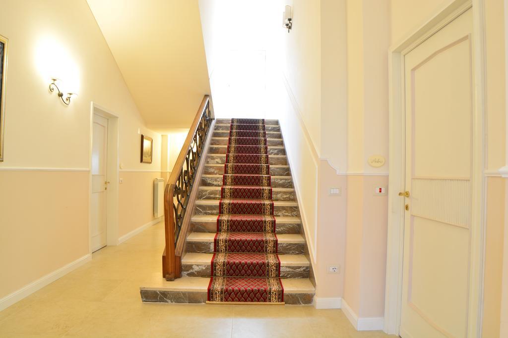 Dimora Salviati Bed & Breakfast ฟลอเรนซ์ ภายนอก รูปภาพ