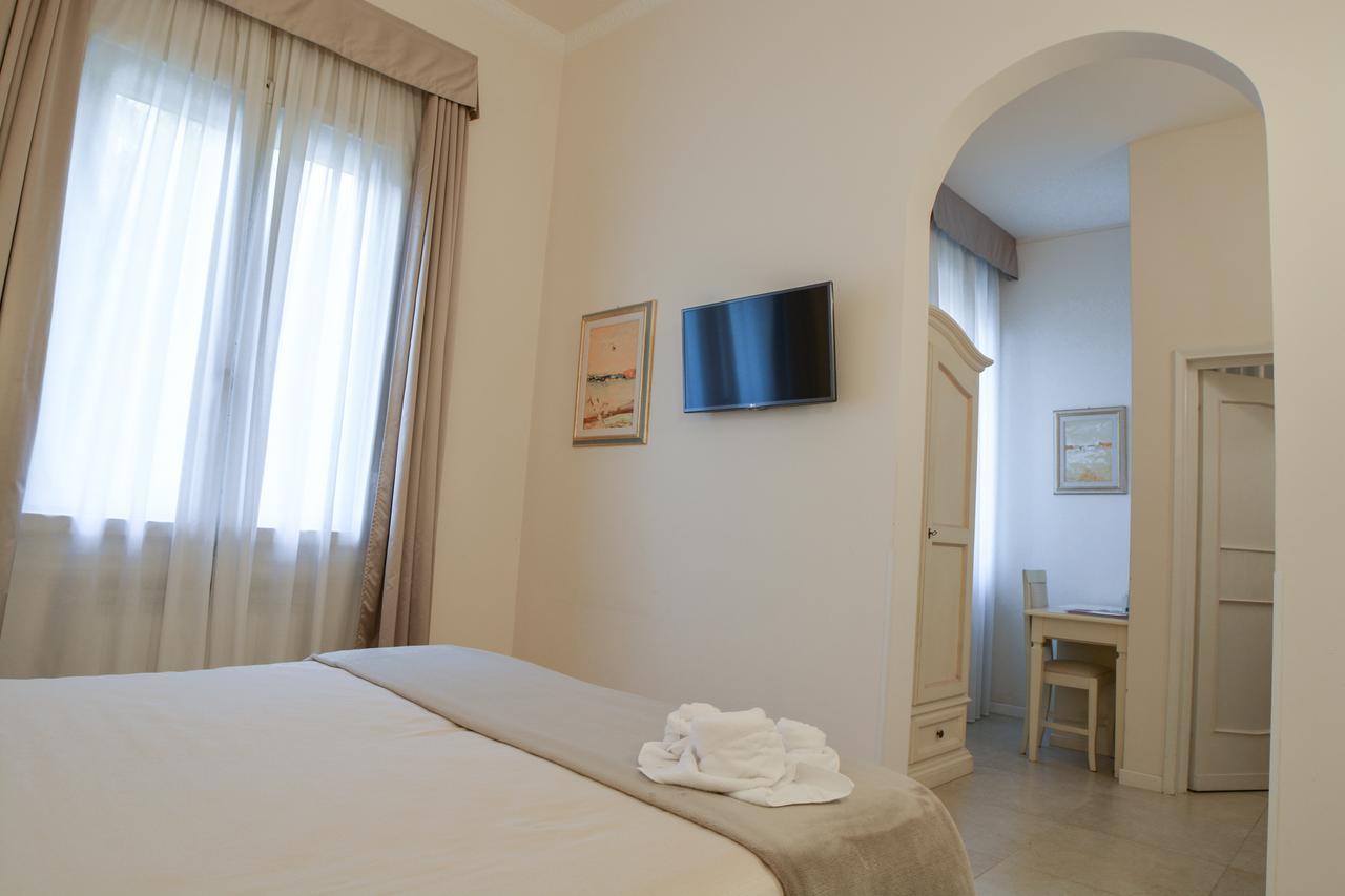 Dimora Salviati Bed & Breakfast ฟลอเรนซ์ ภายนอก รูปภาพ