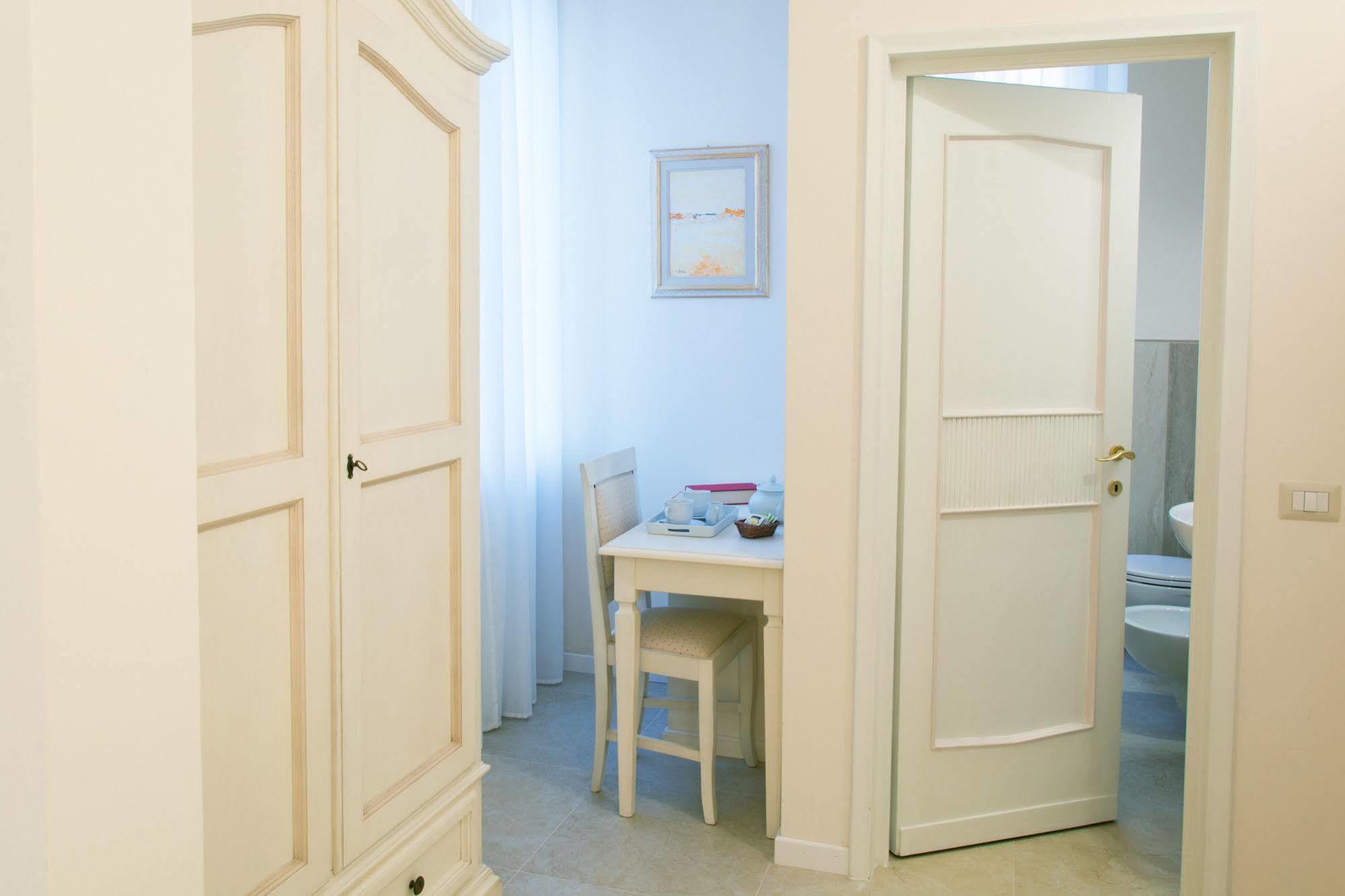 Dimora Salviati Bed & Breakfast ฟลอเรนซ์ ภายนอก รูปภาพ