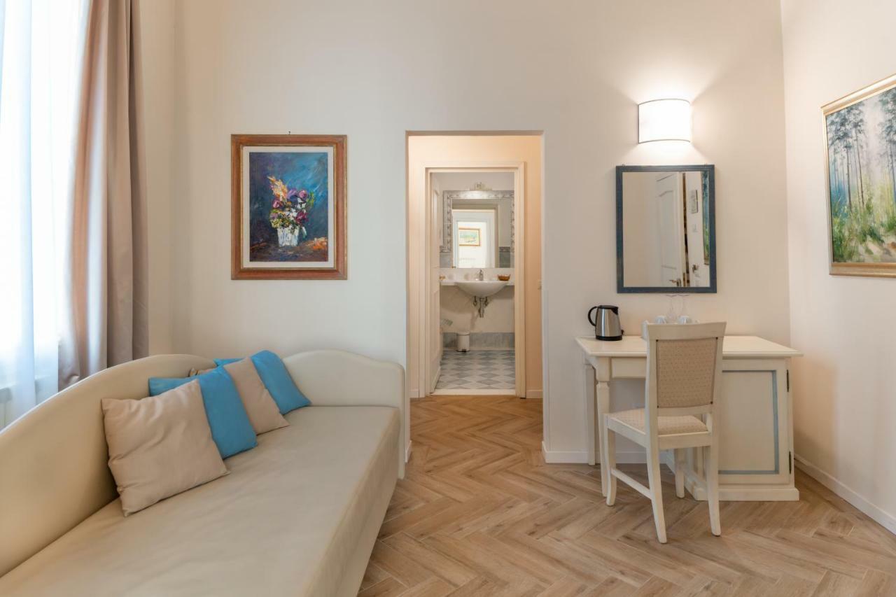 Dimora Salviati Bed & Breakfast ฟลอเรนซ์ ภายนอก รูปภาพ