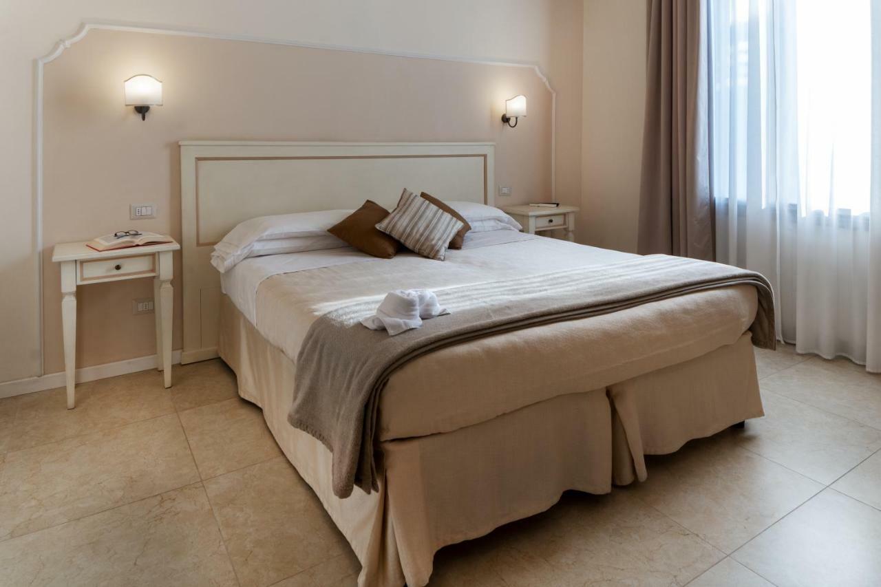 Dimora Salviati Bed & Breakfast ฟลอเรนซ์ ภายนอก รูปภาพ